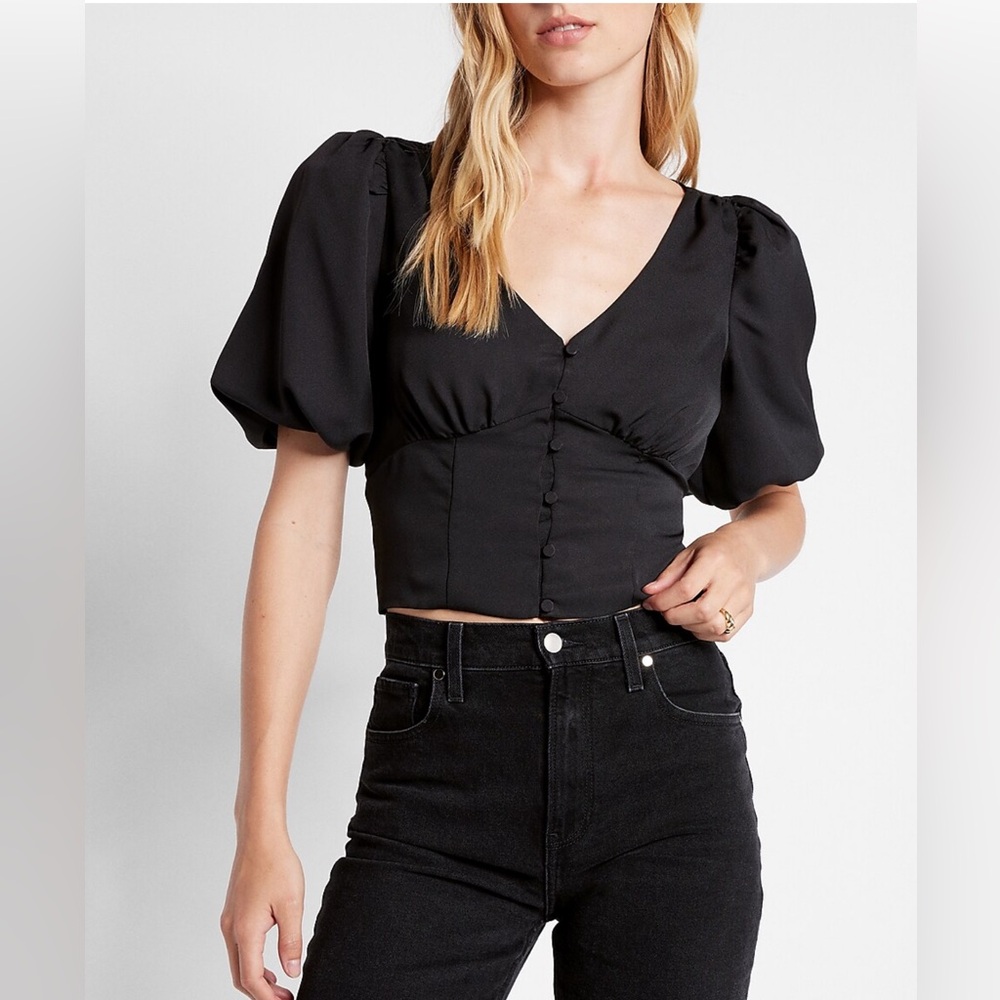 V-Neck Button Front Puff Sleeve Cropped Top